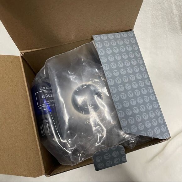 Spanish Essential Oil Diffuser with lavenderer oil NIB - Picture 2 of 5